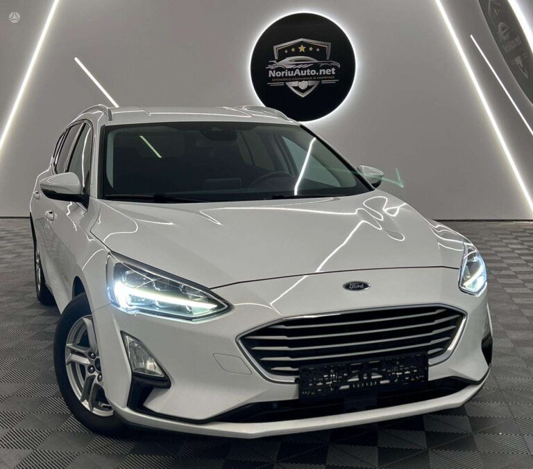 Ford Focus 1.5 l., universalas