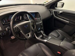 Volvo XC60 2.0 l., visureigis / krosoveris