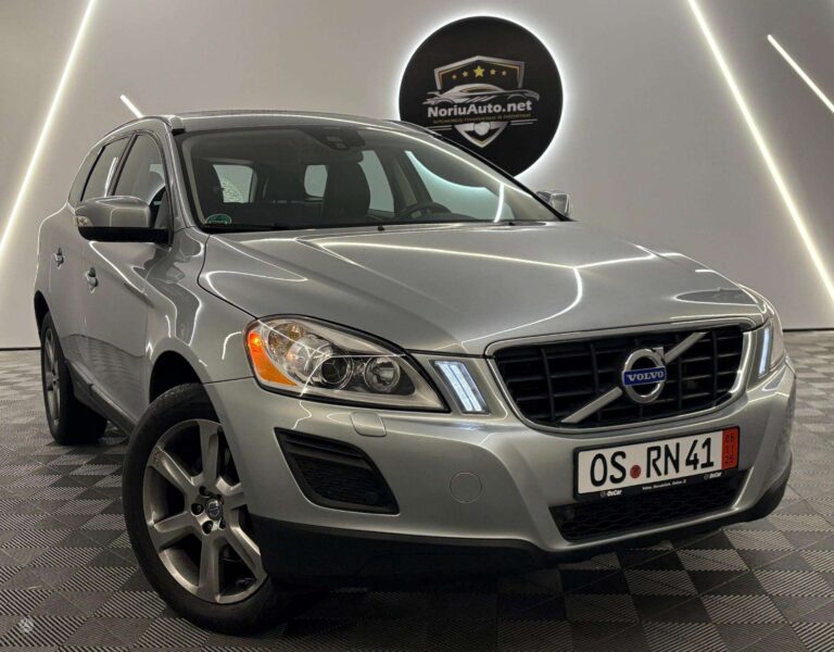 Volvo XC60 2.4 l., visureigis / krosoveris