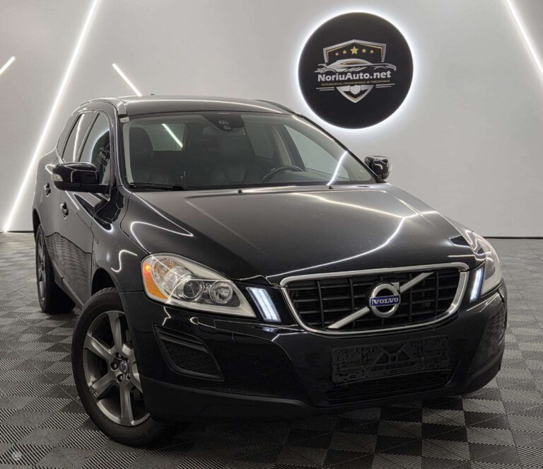 Volvo XC60 2.4 l., visureigis / krosoveris