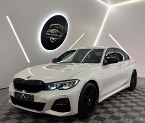 BMW 330 3.0 l., sedanas