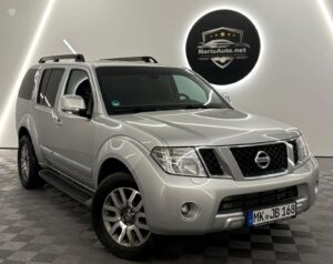Nissan Pathfinder 3.0 l., visureigis / krosoveris