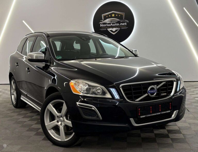 Volvo XC60 2.4 l., visureigis / krosoveris