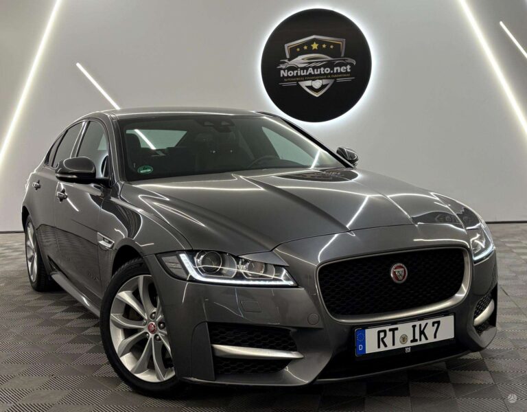 Jaguar XF 2.0 l., sedanas