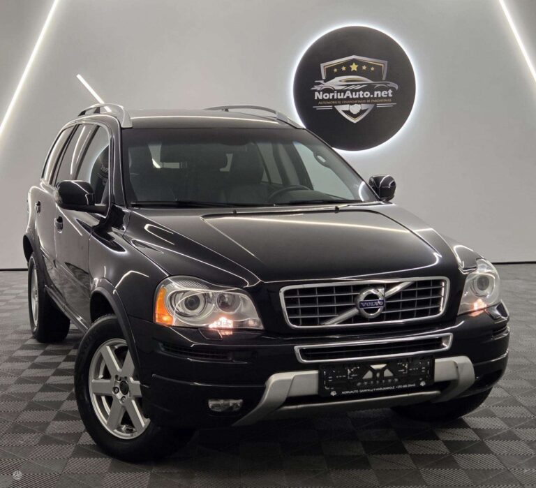 Volvo XC90 2.4 l., visureigis / krosoveris