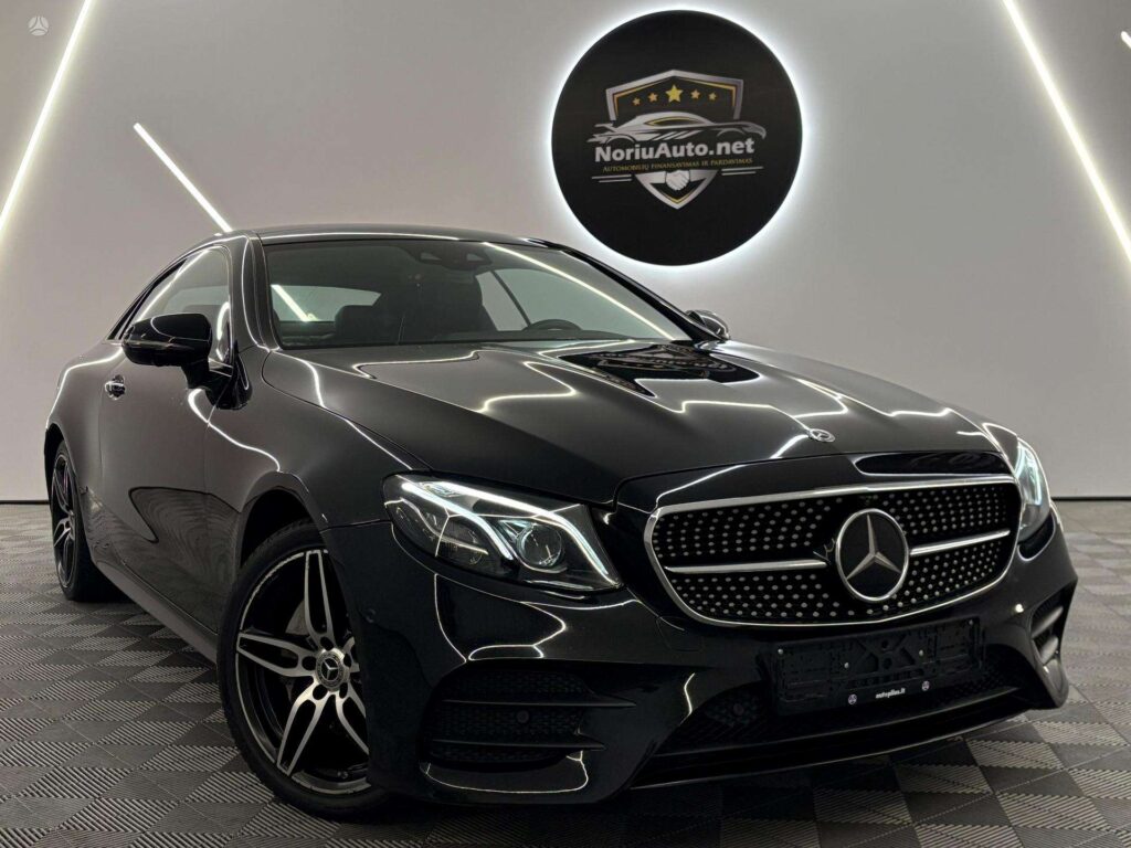 Mercedes-Benz E220 2.0 l., kupė (coupe)