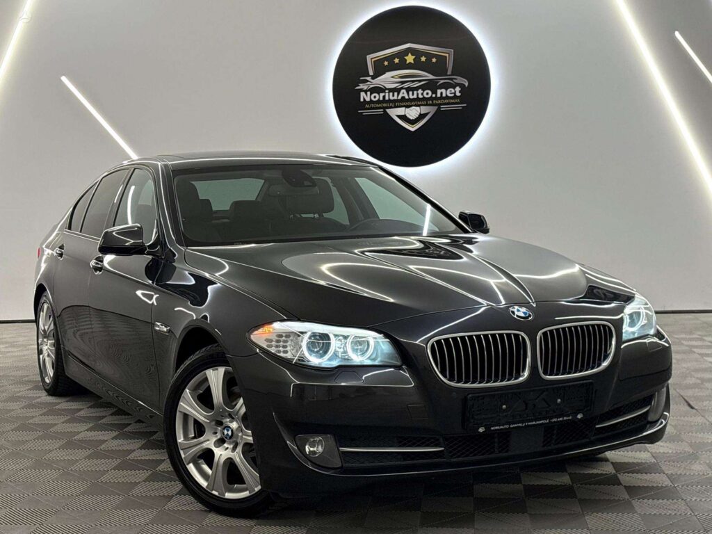 BMW 520 2.0 l., sedanas