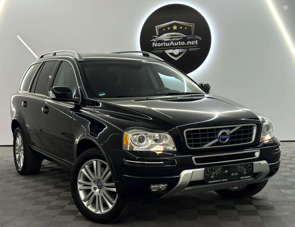 Volvo XC90 2.4 l., visureigis / krosoveris