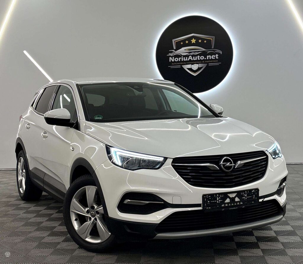 Opel Grandland X 1.2 l., visureigis / krosoveris