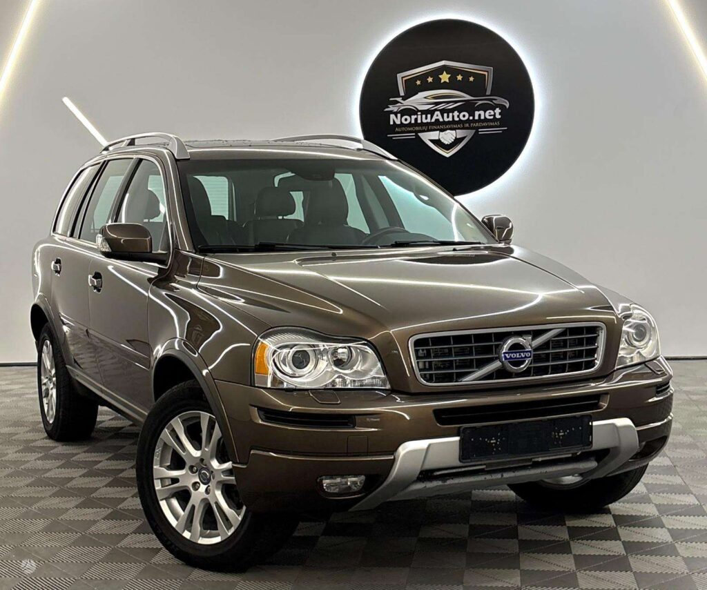 Volvo XC90 2.4 l., visureigis / krosoveris