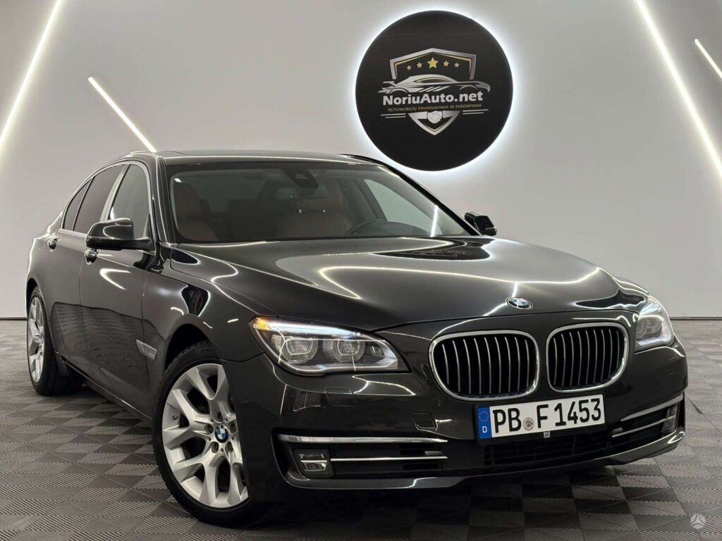 BMW 730 3.0 l., sedanas