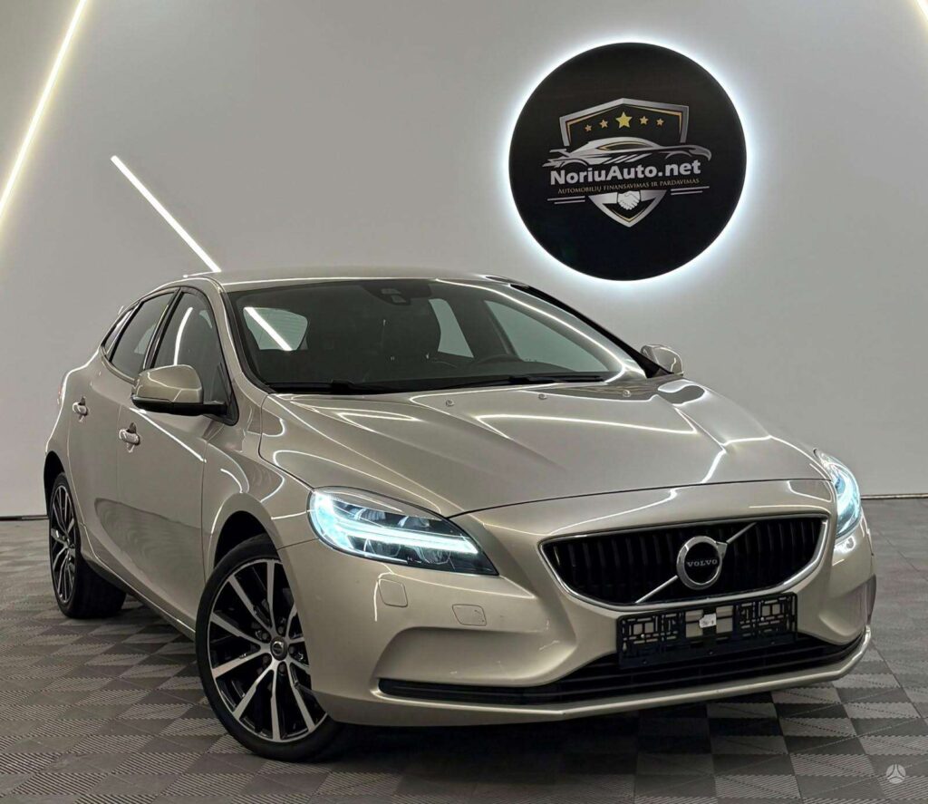 Volvo V40 2.0 l., hečbekas