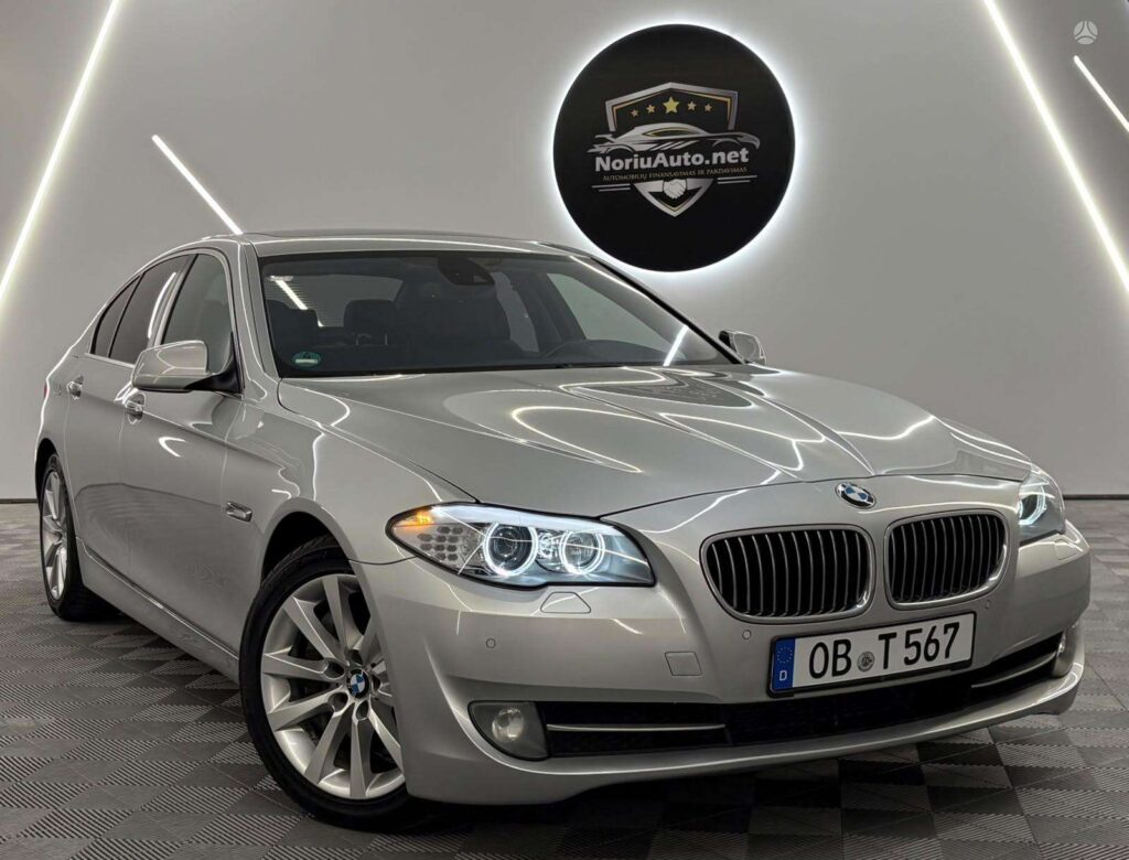 BMW 520 2.0 l., sedanas