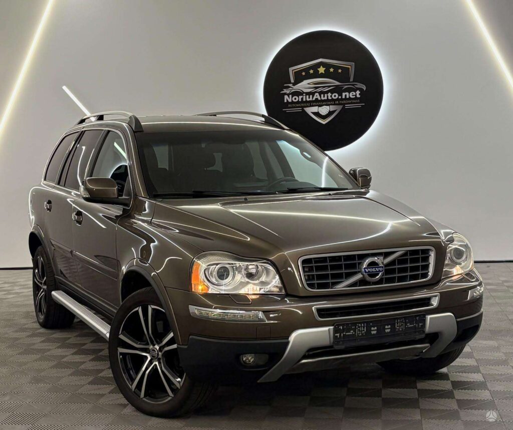 Volvo XC90 2.4 l., visureigis / krosoveris