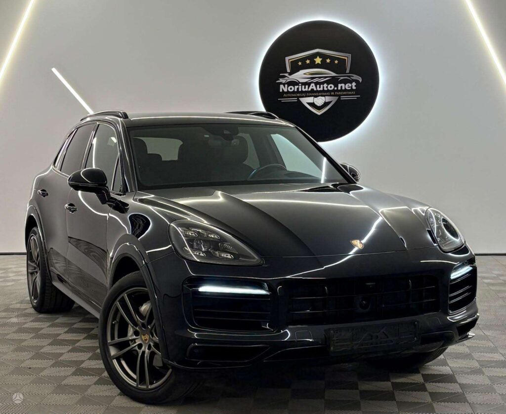Porsche Cayenne 3.0 l., visureigis / krosoveris