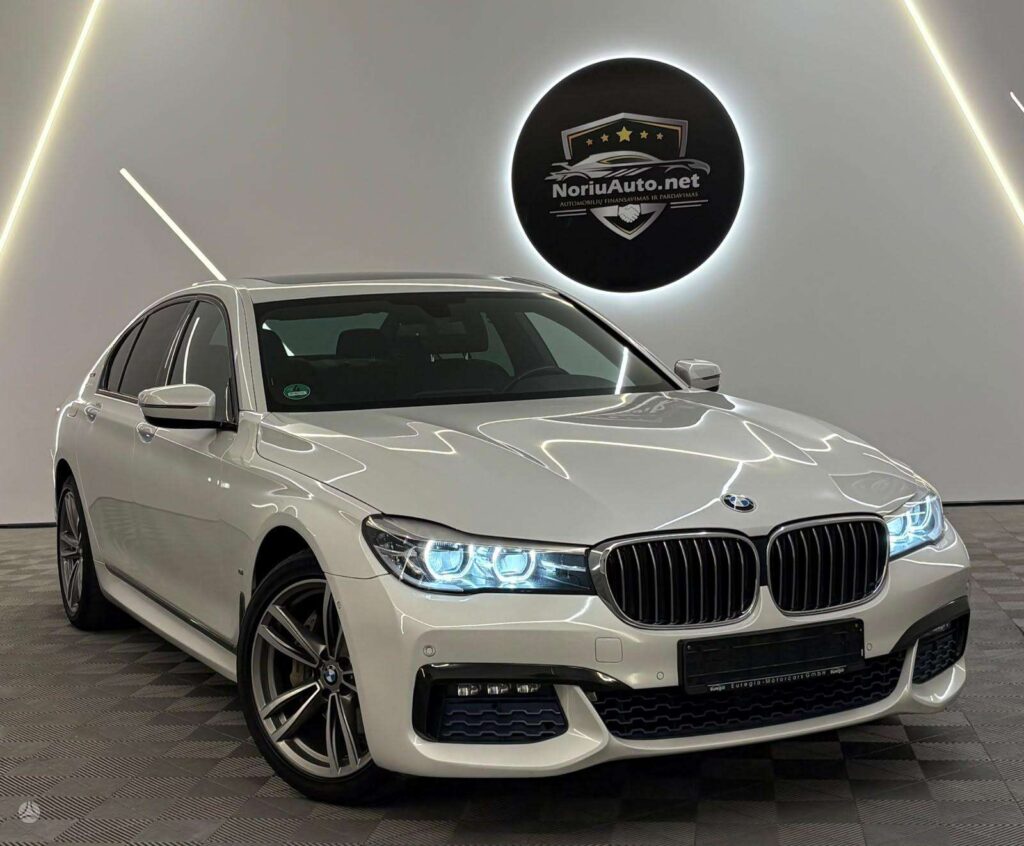 BMW 740 2.0 l., sedanas