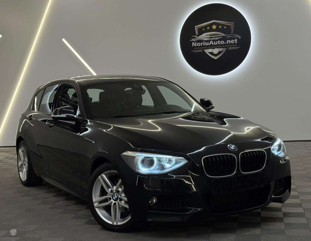 BMW 120 2.0 l., hečbekas