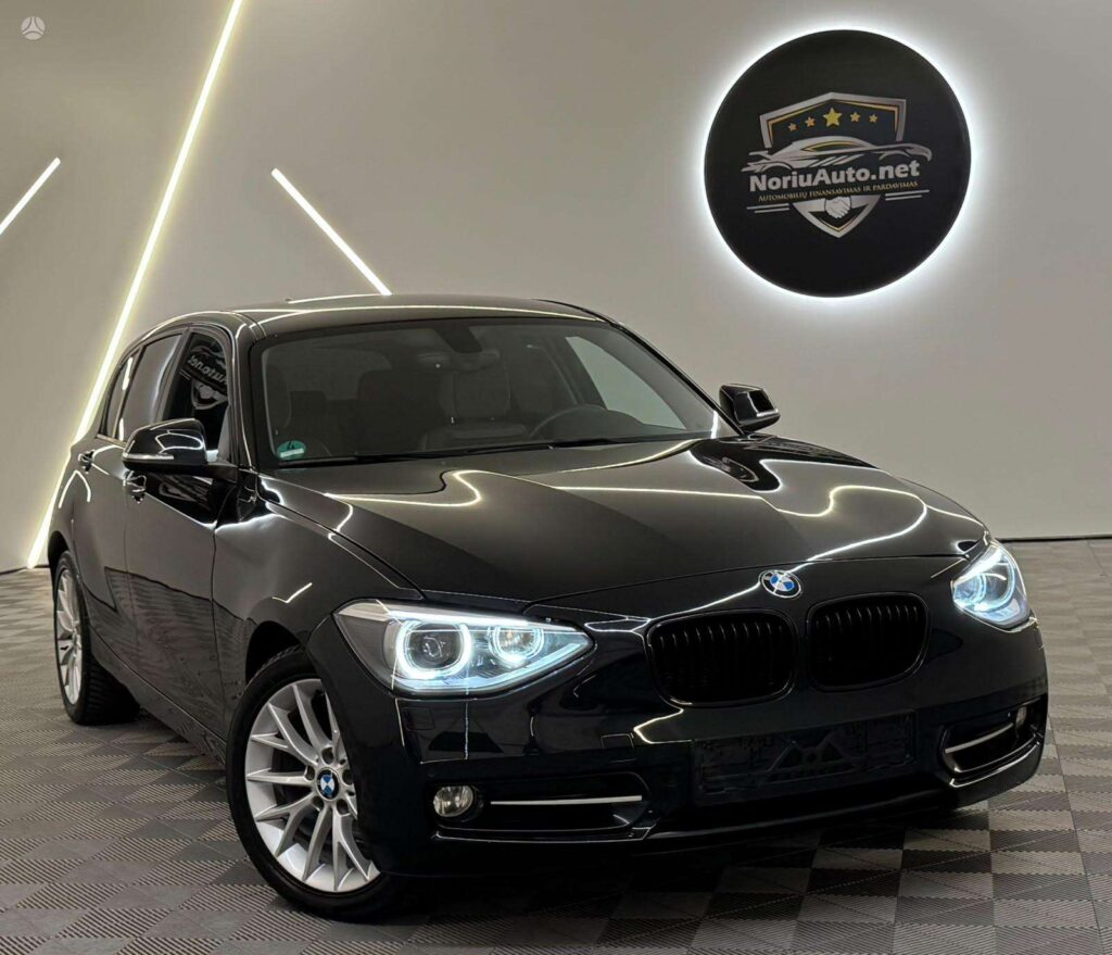 BMW 120 2.0 l., hečbekas