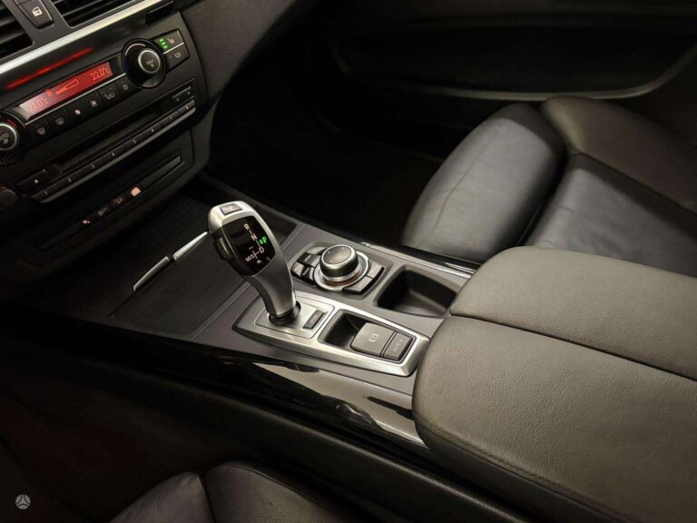 179032338667334