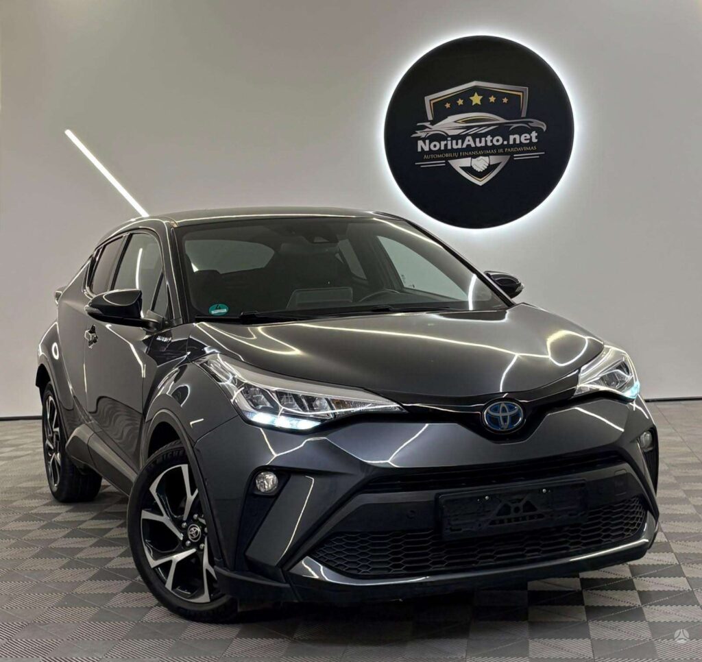 Toyota C-HR 1.8 l., visureigis / krosoveris