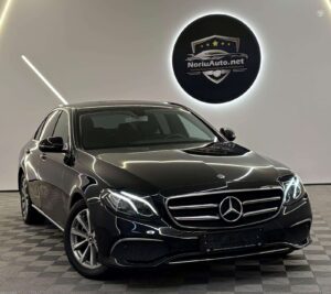 Mercedes-Benz E200 2.0 l., sedanas