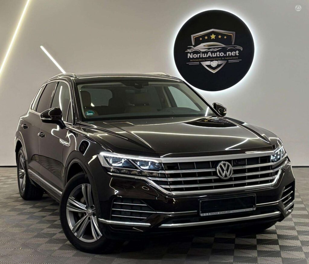 Volkswagen Touareg 3.0 l., visureigis / krosoveris